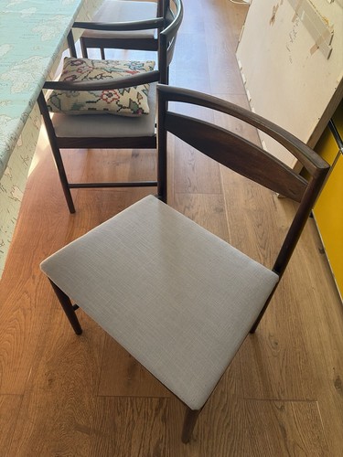 Set british mid - of, century